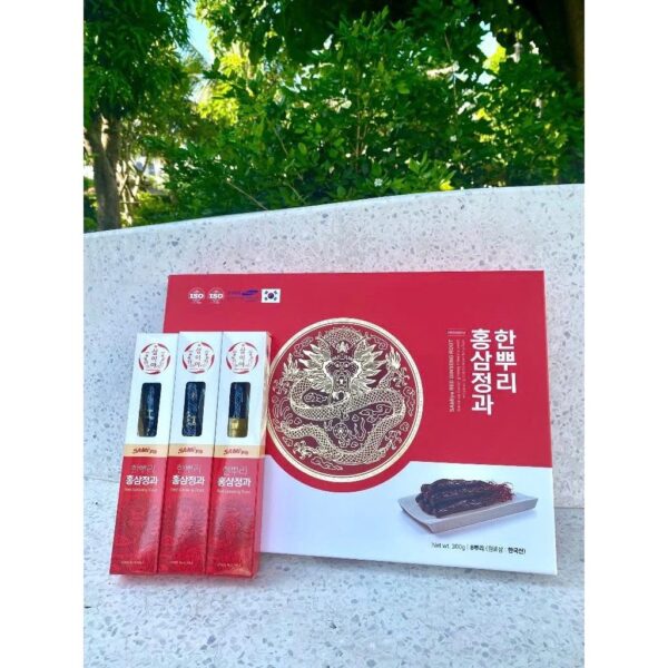 Hồng sâm củ tẩm mật ong nguyên củ SAMIYA (4 năm tuổi trở lên)