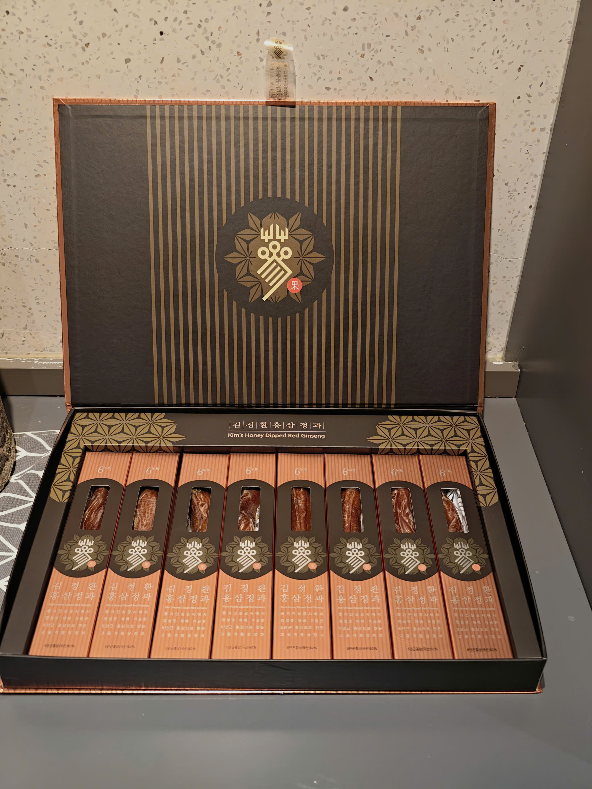 HỒNG SÂM NGUYÊN CỦ TẨM MẬT ONG KIM'S RED GINSENG - Ảnh 7